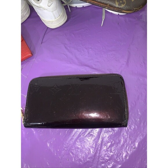Louis Vuitton Monogram Wine Vernis Patent Leather Empreinte Zippy Long Wallet - Picture 10 of 13